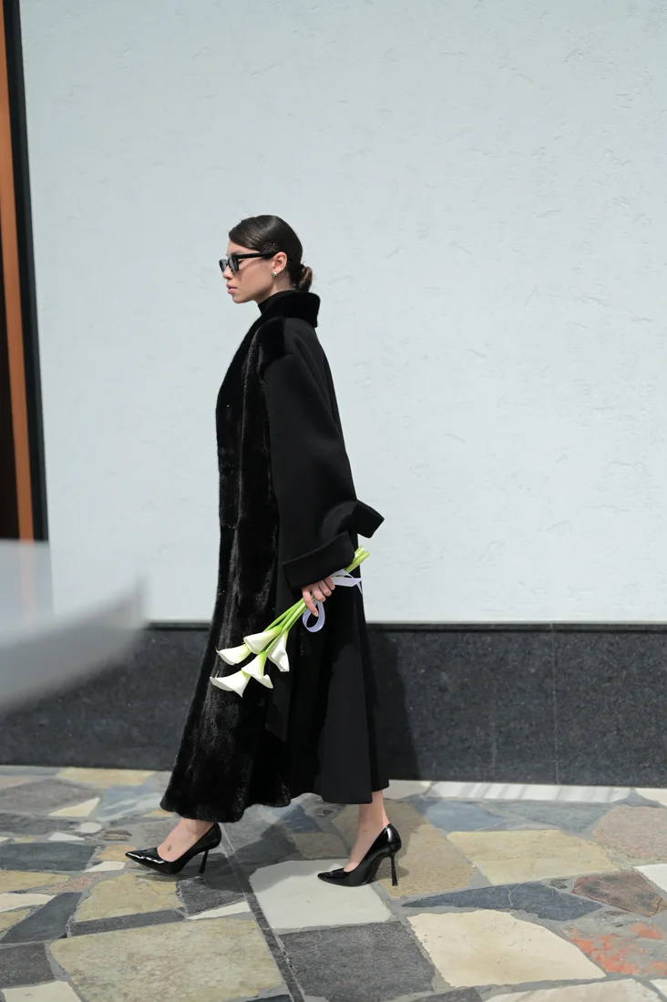 Black Cashmere Coat with Mink