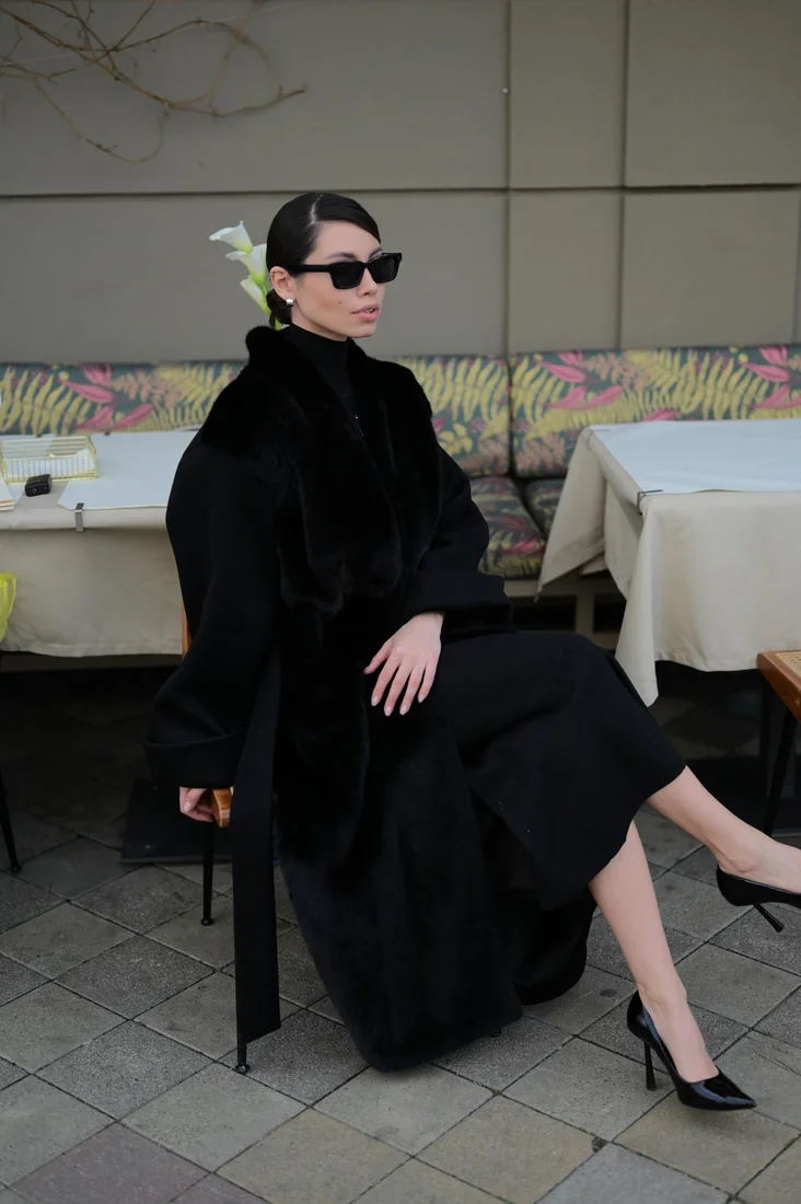 Black Cashmere Coat with Mink