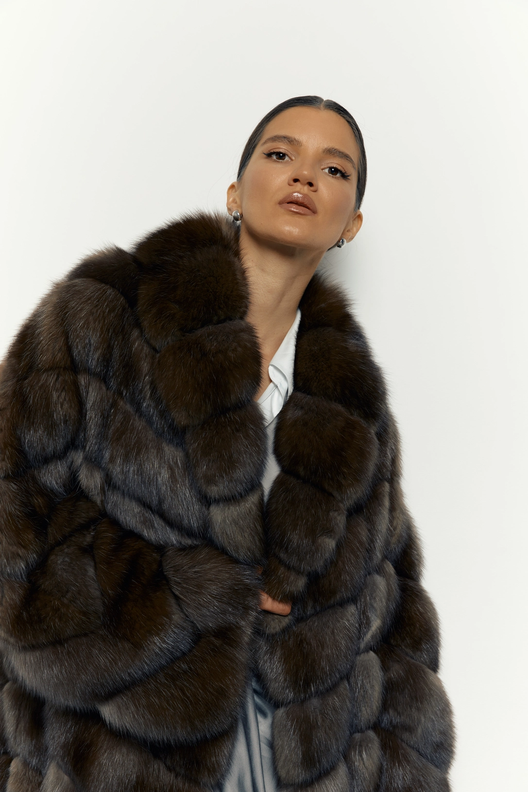 Batwing Sable Fur Coat - Image 3