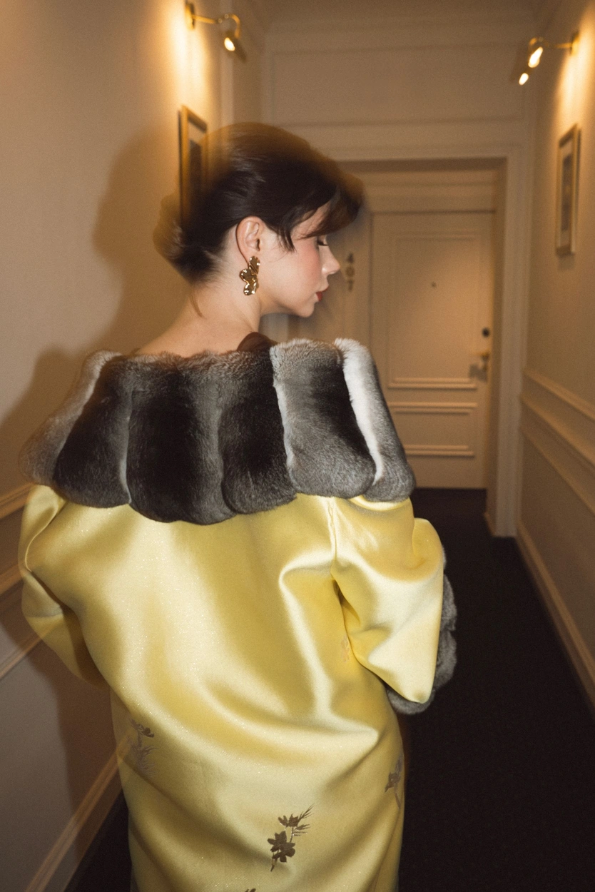 French Jacquard & Chinchilla Kimono