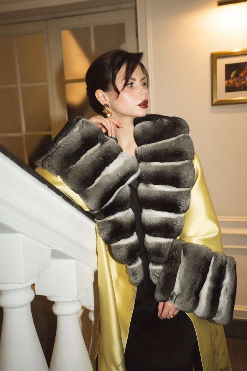 French Jacquard & Chinchilla Kimono