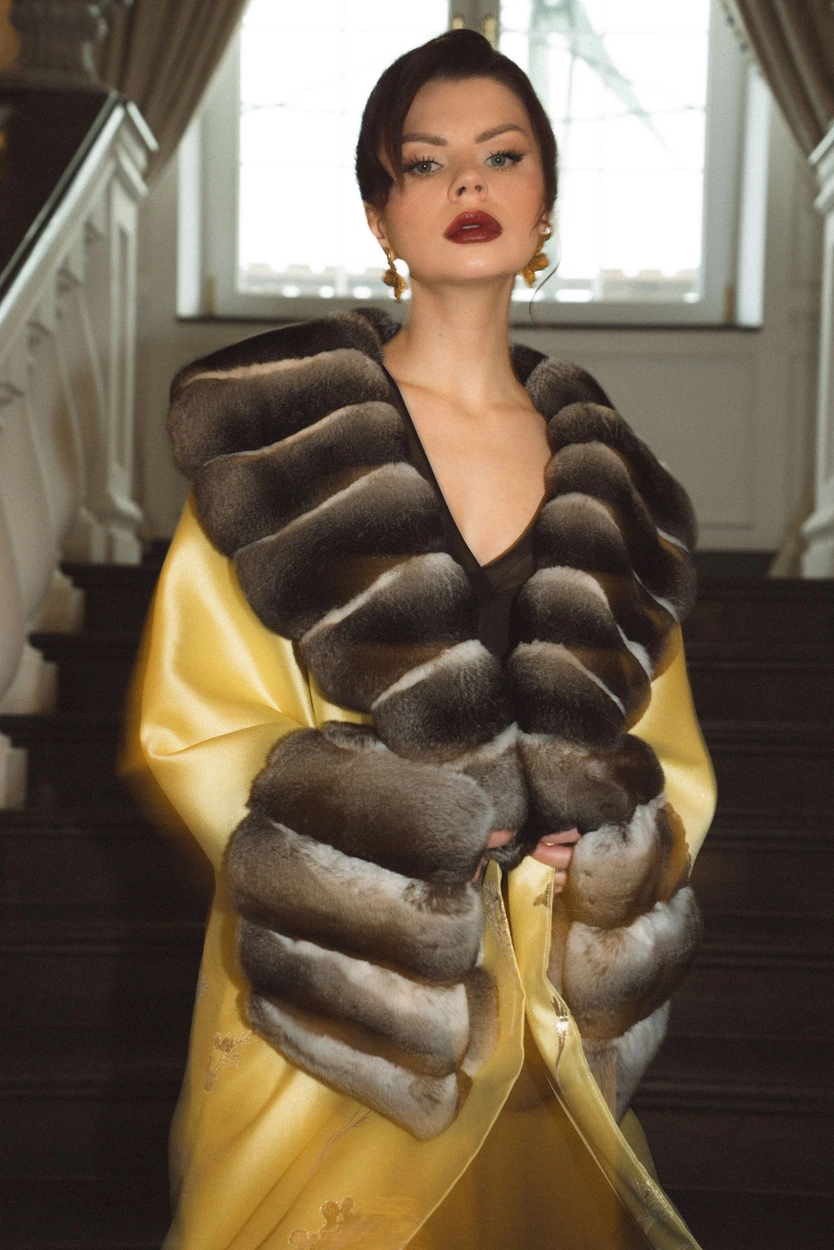 French Jacquard & Chinchilla Kimono